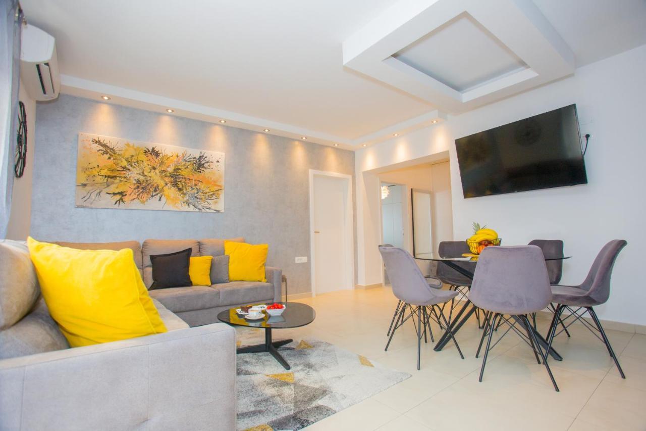 Luxury Villa Vibrass Split Exterior photo