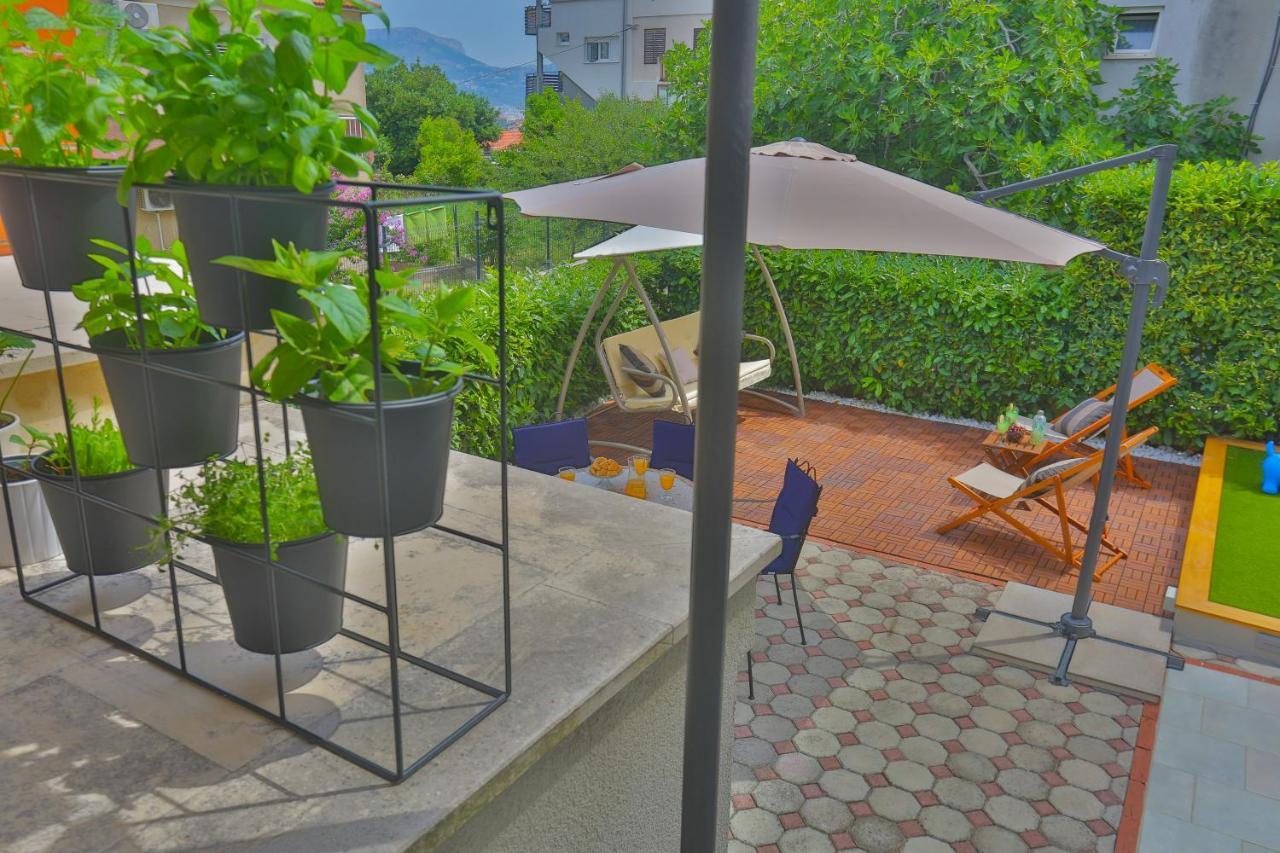 Luxury Villa Vibrass Split Exterior photo